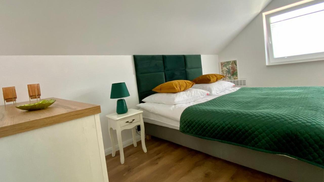 Bialy Aleja Lipowa 73d Ferienhaus Zwierzyniec